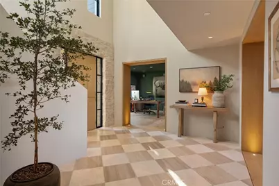 2118 Leeward, Newport Beach, CA 92660 - Photo 19