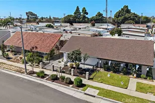 1817 Alsuna Ln, Huntington Beach, CA 92648 - Photo 29