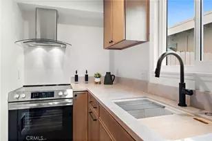 19791 Cambridge Ln, Huntington Beach, CA 92646 - Photo 13