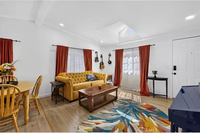 327 W Wilson #74, Costa Mesa, CA 92627 - Photo 3