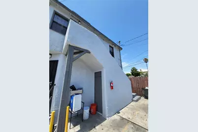 6536 Ajax Avenue, Bell Gardens, CA 90201 - Photo 9