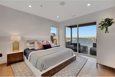 221 Carnation Avenue, Corona del Mar, CA 92625 - Photo 15