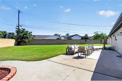 6121 Arrowhead Drive, Huntington Beach, CA 92647 - Photo 27