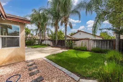 29665 Cottonwood Cove Drive, Menifee, CA 92584 - Photo 33