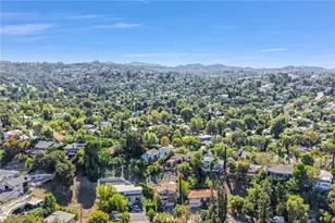 5217 Marmol, Woodland Hills, CA 91364 - Photo 33