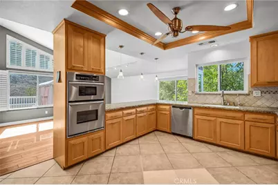 5217 Marmol, Woodland Hills, CA 91364 - Photo 11