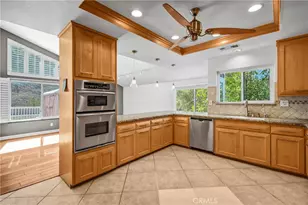5217 Marmol, Woodland Hills, CA 91364 - Photo 11