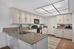 292 Palmer St, Costa Mesa, CA 92627 - Photo 15