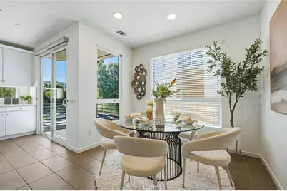 5627 Observation, Los Angeles, CA 90028 - Photo 15