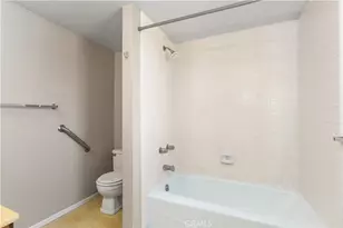 8805 Stardust Ln, Anaheim, CA 92804 - Photo 37