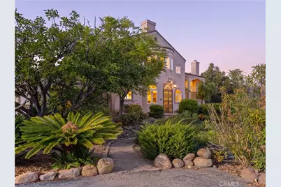 10827 Pacific View Road, Malibu, CA 90265 - Photo 3