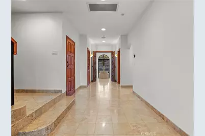 10827 Pacific View Road, Malibu, CA 90265 - Photo 9
