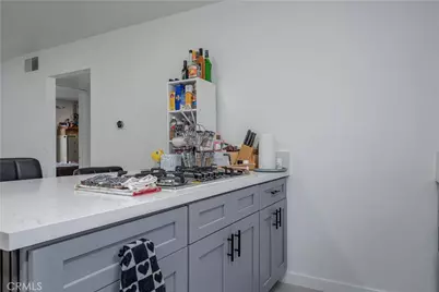 2803 S Fairview #C, Santa Ana, CA 92704 - Photo 11