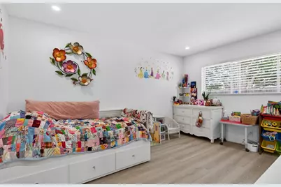 1010 W 19th, Costa Mesa, CA 92627 - Photo 15