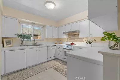 134 S Magnolia #19B, Anaheim, CA 92804 - Photo 13