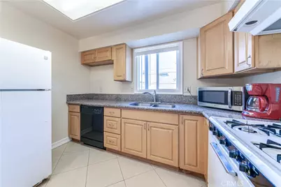 526 17th Street, Huntington Beach, CA 92648 - Photo 43