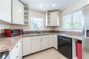 526 17th St, Huntington Beach, CA 92648 - Photo 15