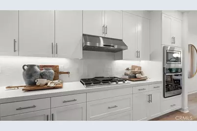 2010 Pyrenes Place, Santa Paula, CA 93060 - Photo 3