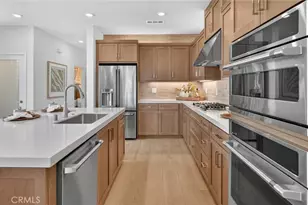 324 Bracken, Irvine, CA 92618 - Photo 3