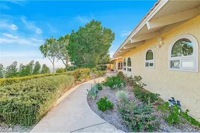 821 Guanajuato Drive, Claremont, CA 91711 - Photo 5