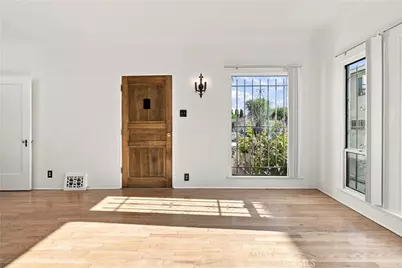 3121 E 5th Street, Long Beach, CA 90814 - Photo 11