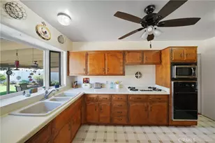 8469 Calendula Dr, Buena Park, CA 90620 - Photo 15
