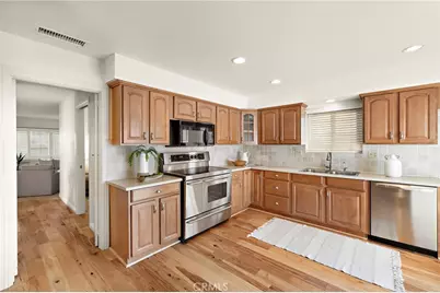 5421 Bonanza, Huntington Beach, CA 92649 - Photo 7