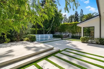 10 Rue Cannes, Newport Beach, CA 92660 - Photo 43