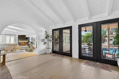 12561 Kenwood Lane, Tustin, CA 92780 - Photo 17