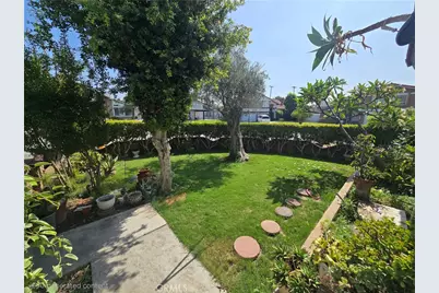 20441 Running Springs, Huntington Beach, CA 92646 - Photo 3
