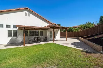 974 Silvercreek Road, Corona, CA 92882 - Photo 35