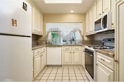 13576 Eucalyptus Street, Tustin, CA 92782 - Photo 3