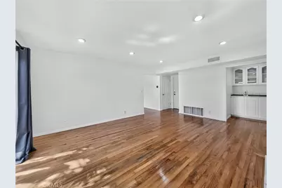9772 Kite, Huntington Beach, CA 92646 - Photo 17