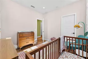 592 S Motif, Anaheim, CA 92805 - Photo 35