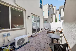 592 S Motif, Anaheim, CA 92805 - Photo 59