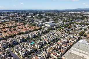 592 S Motif, Anaheim, CA 92805 - Photo 71