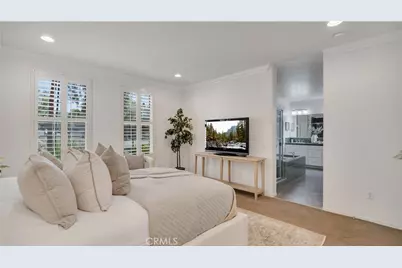 57 Silverado, Irvine, CA 92618 - Photo 19