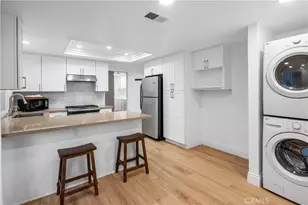 19 Silkberry, Irvine, CA 92614 - Photo 7