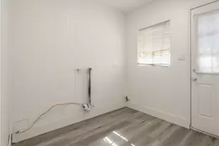14501 Wilson, Midway City, CA 92683 - Photo 33