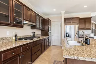 15415 Nikolai Ln, Fontana, CA 92336 - Photo 11