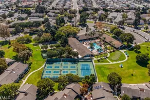 8565 Sierra Cir, Huntington Beach, CA 92646 - Photo 49