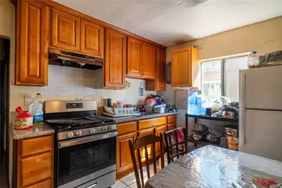 3443 Estrada, Los Angeles, CA 90023 - Photo 5