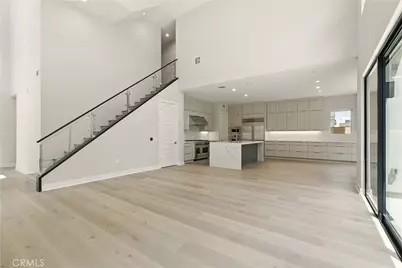 133 Apron, Irvine, CA 92618 - Photo 3