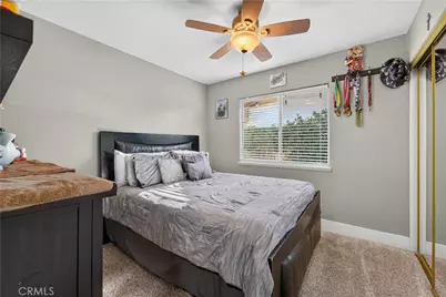 13673 Berkeley Court, Fontana, CA 92336 - Photo 35