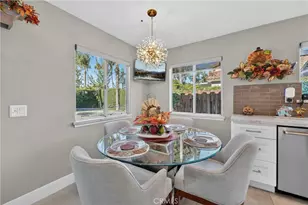 13673 Berkeley Ct, Fontana, CA 92336 - Photo 25