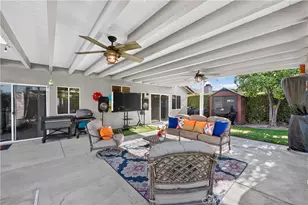 13673 Berkeley Ct, Fontana, CA 92336 - Photo 47