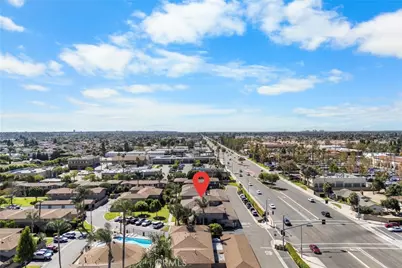 18328 Brookhurst Street, Fountain Valley, CA 92708 - Photo 31