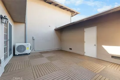 18328 Brookhurst Street, Fountain Valley, CA 92708 - Photo 21