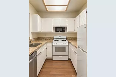 24125 Del Monte #153, Valencia, CA 91355 - Photo 3