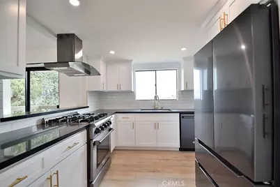 1447 Manhattan Beach Boulevard #E, Manhattan Beach, CA 90266 - Photo 5
